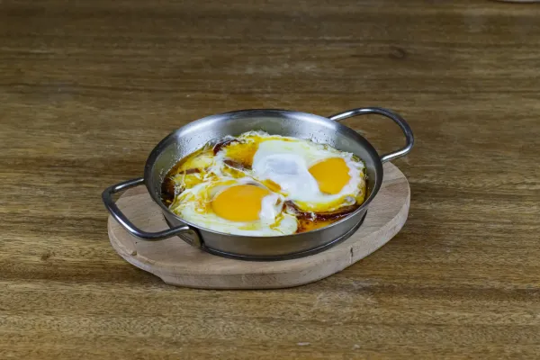 Fried Eggs with Sausage